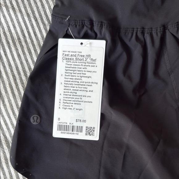 Lululemon Athletica Black Athletic Shorts Moisture-Wicking Performance - Picture 4 of 4